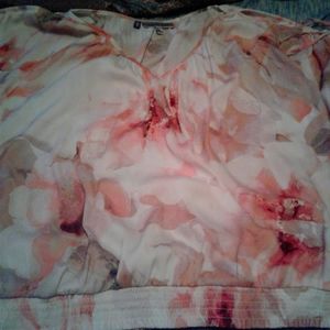 Nice silky Jennifer Lopez short open sleeve shirt